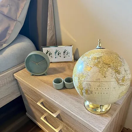 Gemuetliche Wohnung/ Cozy شقة *